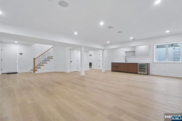 312 Bolz Street, Englewood Cliffs, NJ 07632