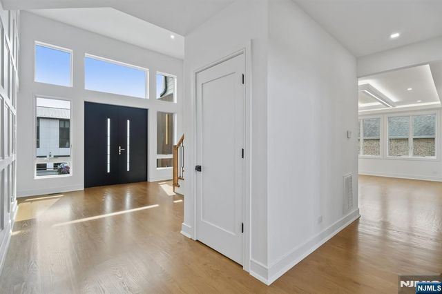 312 Bolz Street, Englewood Cliffs, NJ 07632
