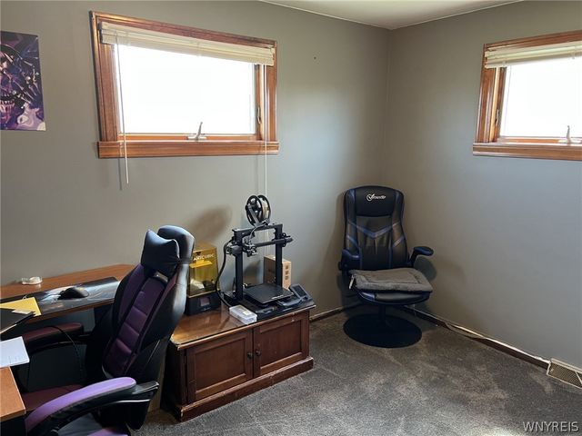 6721 Lindbergh Avenue, Niagara Falls, NY 14304