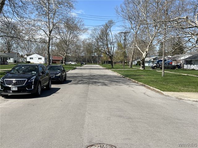 6721 Lindbergh Avenue, Niagara Falls, NY 14304