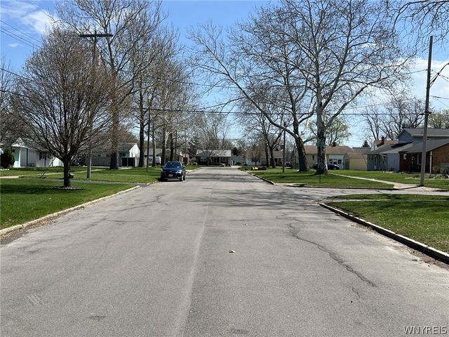 6721 Lindbergh Avenue, Niagara Falls, NY 14304