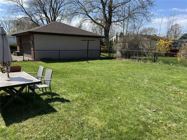 6721 Lindbergh Avenue, Niagara Falls, NY 14304