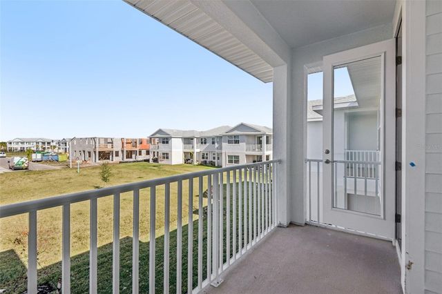 31875 OYSTER PIER COURT, Wesley Chapel, FL 33545