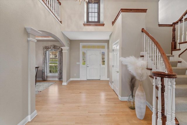 W282N4331 Somerset LANE, Pewaukee, WI 53072