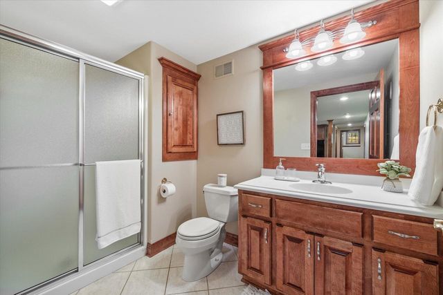 W282N4331 Somerset LANE, Pewaukee, WI 53072
