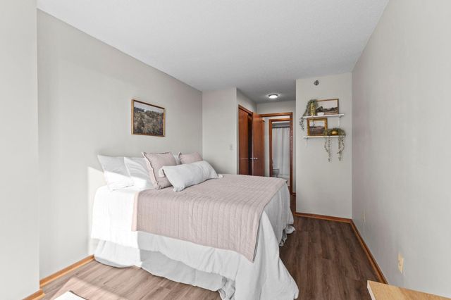 433 S 7th Street 2126, Minneapolis, MN 55415