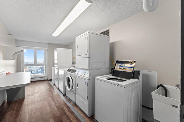 433 S 7th Street 2126, Minneapolis, MN 55415