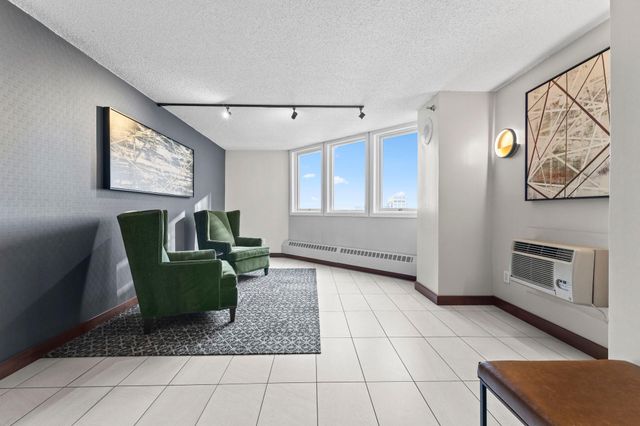433 S 7th Street 2126, Minneapolis, MN 55415