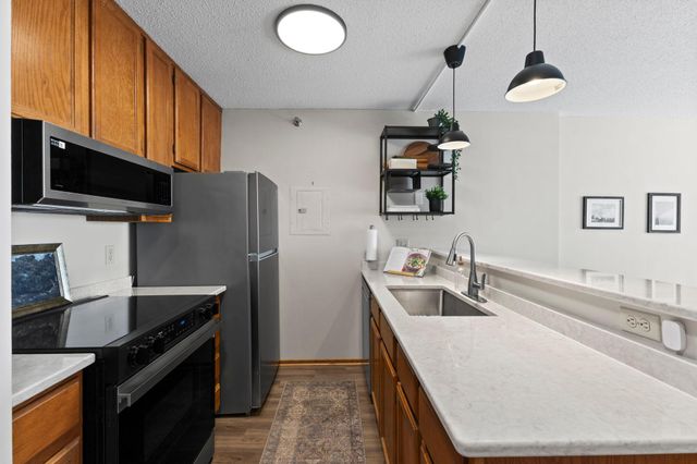 433 S 7th Street 2126, Minneapolis, MN 55415