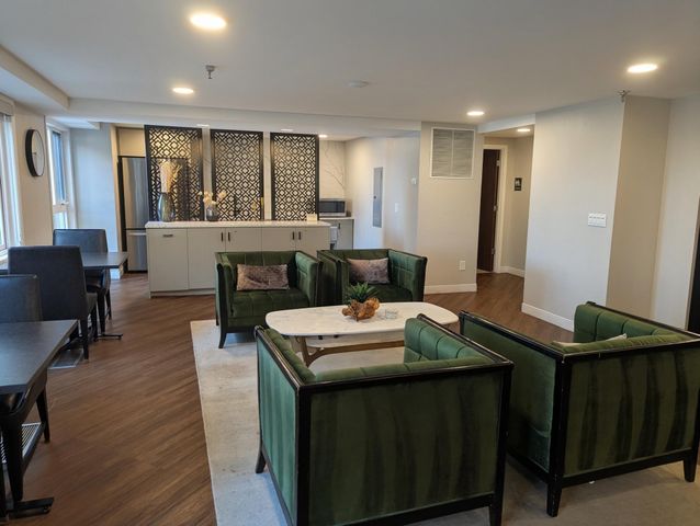 433 S 7th Street 2126, Minneapolis, MN 55415