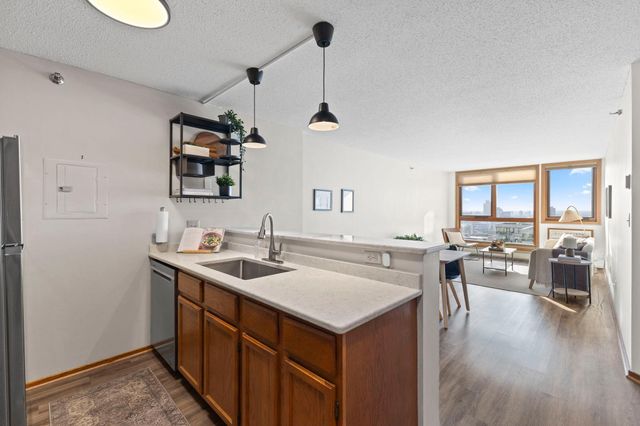 433 S 7th Street 2126, Minneapolis, MN 55415