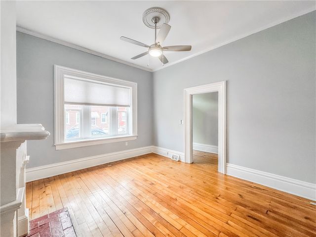 52 S 18th St, South Side, PA 15203