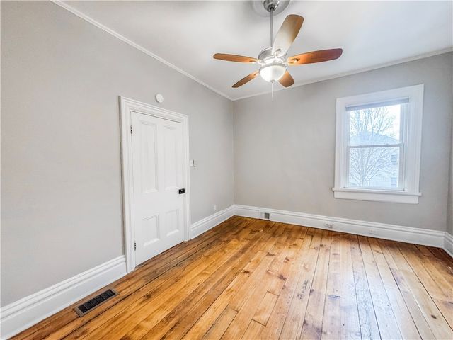 52 S 18th St, South Side, PA 15203