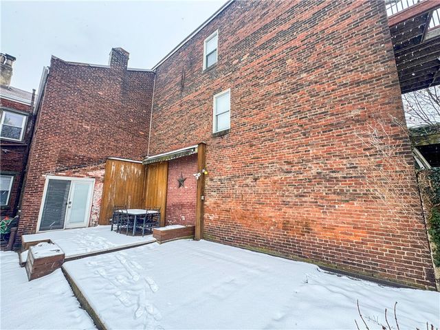 52 S 18th St, South Side, PA 15203