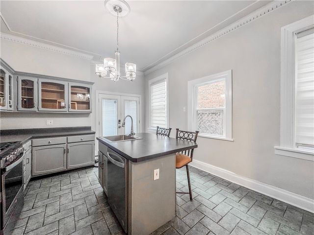 52 S 18th St, South Side, PA 15203