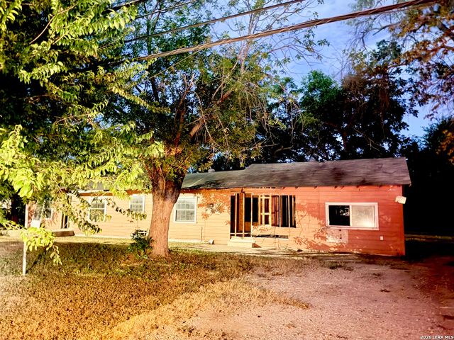 4522 Alma, San Antonio, TX 78222