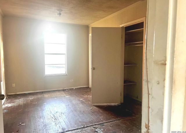 4522 Alma, San Antonio, TX 78222
