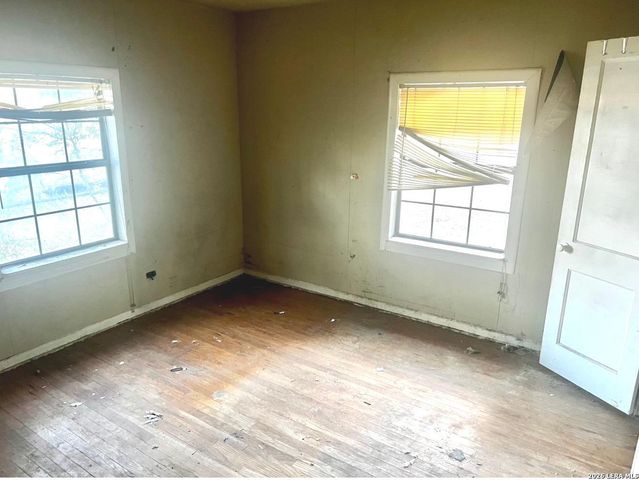4522 Alma, San Antonio, TX 78222