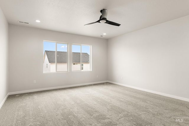 1742 Dyer St, Middleton, ID 83644