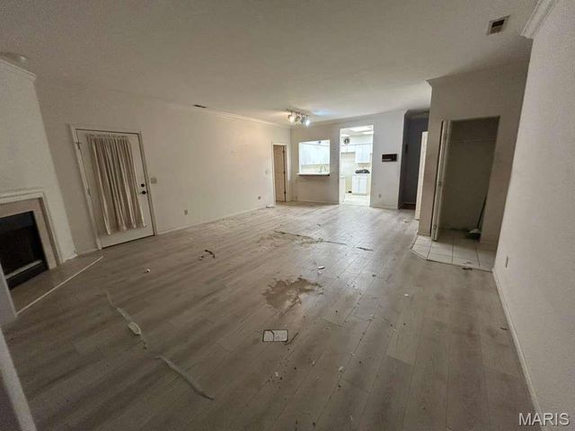 10925 Vauxhall Drive, St Louis, MO 63146