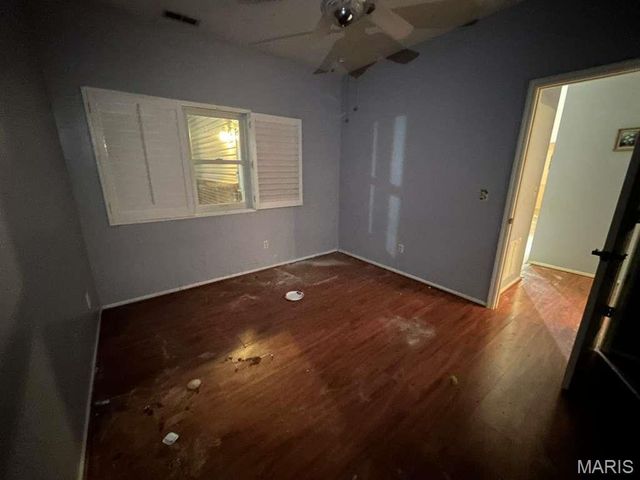 10925 Vauxhall Drive, St Louis, MO 63146