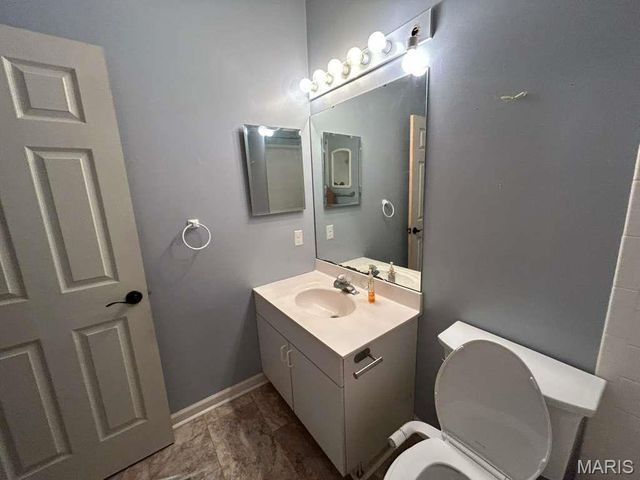 10925 Vauxhall Drive, St Louis, MO 63146