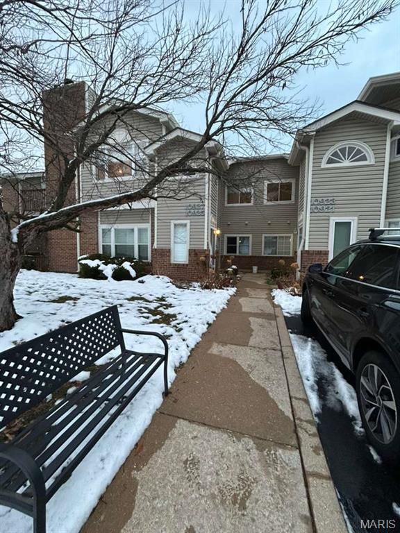 10925 Vauxhall Drive, St Louis, MO 63146