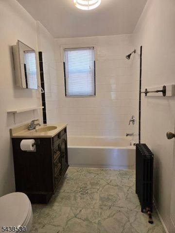 3 Carolina Ave, Jefferson Twp., NJ 07849