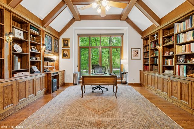 4723 Wellington Drive, Long Grove, IL 60047