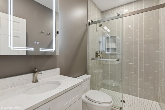 4723 Wellington Drive, Long Grove, IL 60047