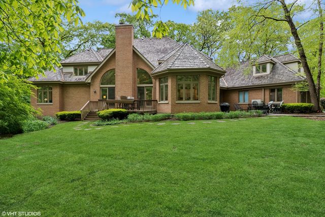 4723 Wellington Drive, Long Grove, IL 60047