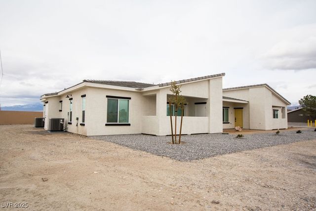 1140 Sixshooter Avenue 2, Pahrump, NV 89048