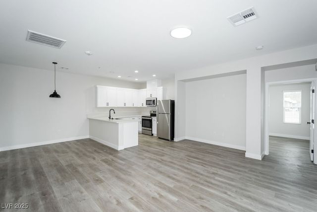 1140 Sixshooter Avenue 2, Pahrump, NV 89048