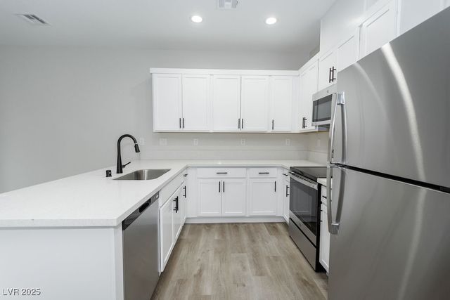 1140 Sixshooter Avenue 2, Pahrump, NV 89048