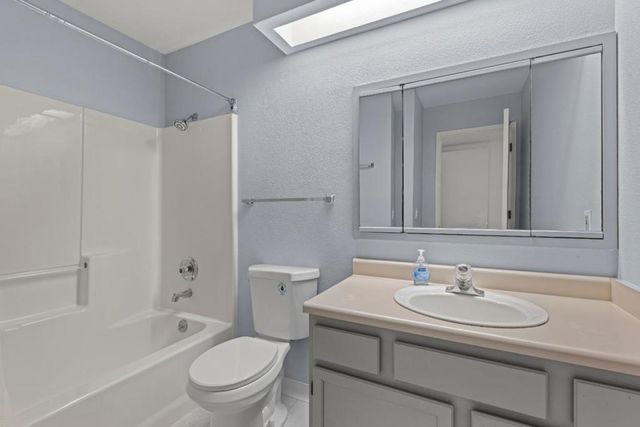 38 Rebecca Lane, San Francisco, CA 94124