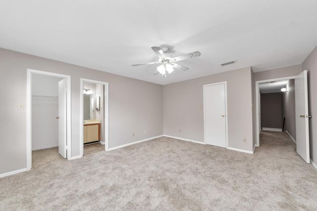 9850 Pagewood Lane 1304, Houston, TX 77042