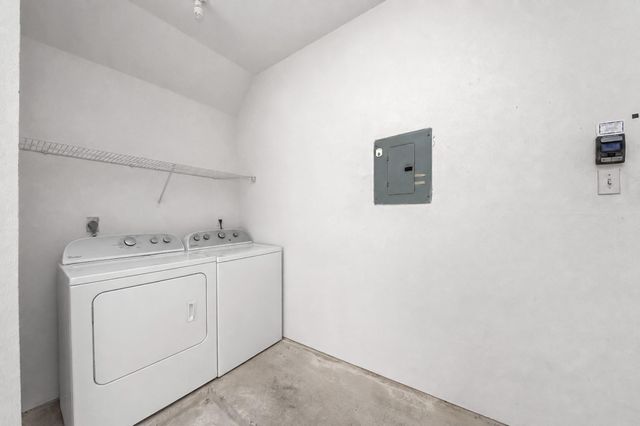 9850 Pagewood Lane 1304, Houston, TX 77042