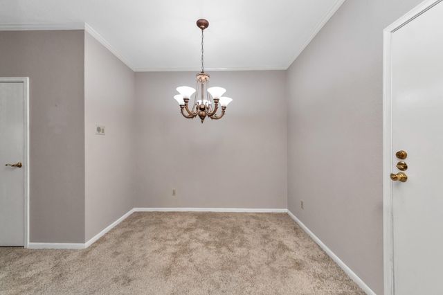 9850 Pagewood Lane 1304, Houston, TX 77042