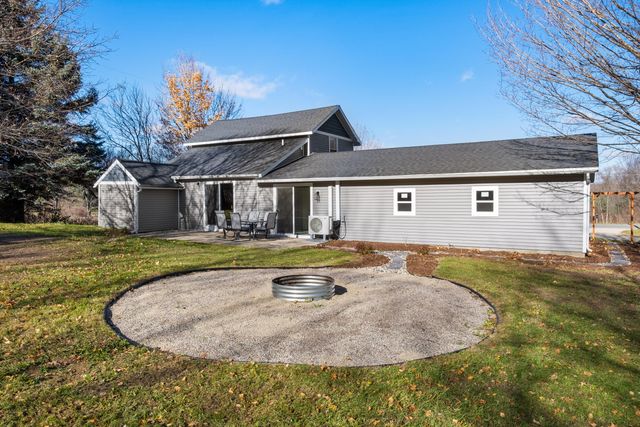 17285 Bailey Road, Casnovia Twp, MI 49303