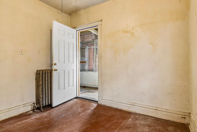 9605 S Winston Avenue, Chicago, IL 60643