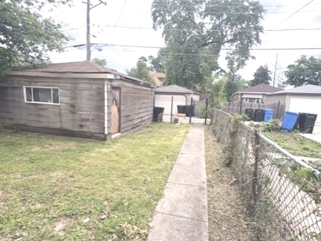 9605 S Winston Avenue, Chicago, IL 60643