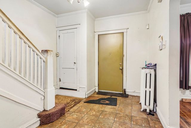 9605 S Winston Avenue, Chicago, IL 60643