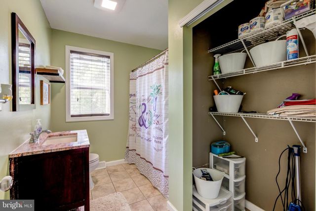 5745 2ND ST, Mays Landing, NJ 08330