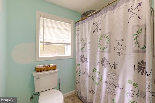 5745 2ND ST, Mays Landing, NJ 08330