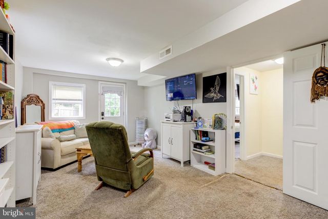 5745 2ND ST, Mays Landing, NJ 08330