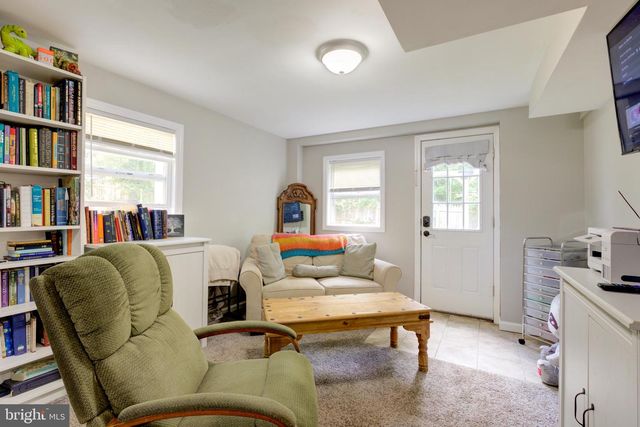 5745 2ND ST, Mays Landing, NJ 08330