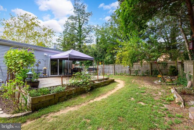 5745 2ND ST, Mays Landing, NJ 08330