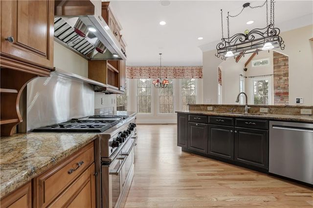 5 Saint Andrews SW Way, Rome, GA 30165