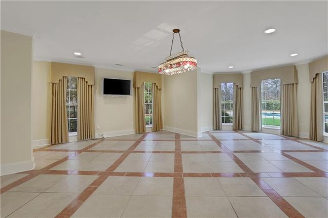 5 Saint Andrews SW Way, Rome, GA 30165