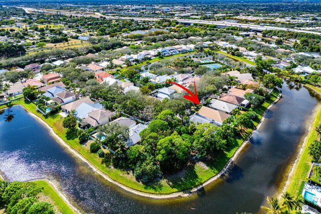 1123 Canoe Point, Delray Beach, FL 33444